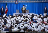 دیدار  و نماز مغرب وعشا با رهبر در 18اردیبهشت98